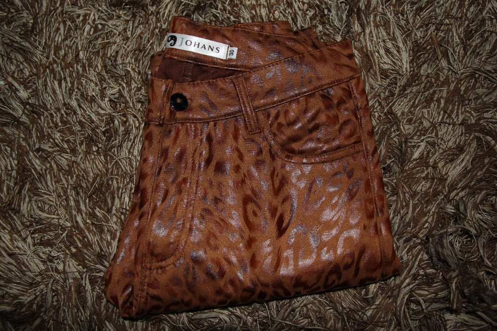 PANTALÓN EXOTICO LEOPARDO DE VINIPIEL