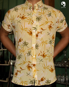 CAMISA MANGA CORTA ESTAMPADO BEIGE PRIMAVERAL
