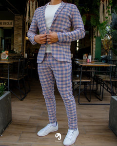 BLAZER SOLAPA V CASUAL CUADROS GRANDES NEGRO GRIS Y ROJO TONALIDAD CAFE