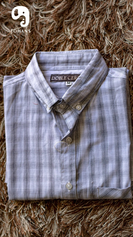 CAMISA MANGA LARGA CUADROS CHICOS AZUL CIELO Y AZUL MARINO