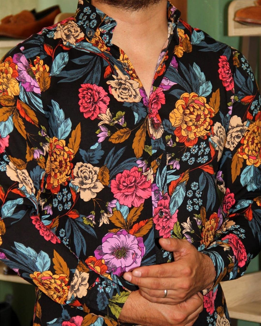 CAMISA MANGA LARGA ESTAMPADO NEGRAPRIMAVERA