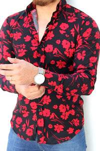 CAMISA MANGA LARGA ESTAMPADO NEGRO CON FLORES ROJAS