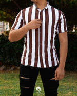 Cargar imagen en el visor de la galería, CAMISA MANGA CORTA RAYAS CAFE, NEGRO  Y BLANCO
