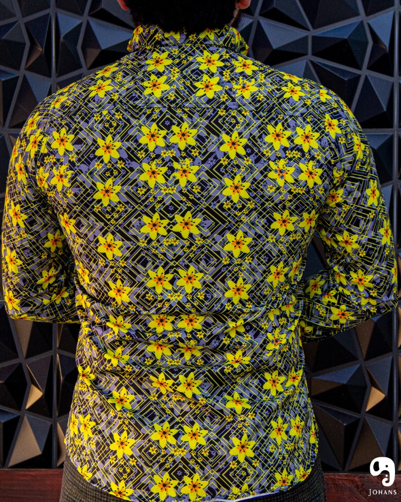 CAMISA MANGA LARGA ESTAMPADO FLOREADA AMARILLA