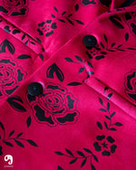 Cargar imagen en el visor de la galería, PANTALON EXOTICO GAMUZA FLORES ROJO

