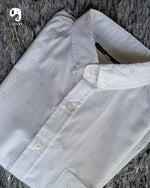 Cargar imagen en el visor de la galería, CAMISA MANGA LARGA ESTAMPADO BLANCA SOLES GRISES
