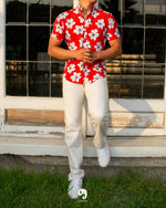 Cargar imagen en el visor de la galería, CAMISA MANGA CORTA ESTAMPADO DE FLORES HAWAIANAS FONDO ROJO

