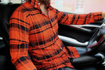 Cargar imagen en el visor de la galería, CAMISA MANGA LARGA CUADROS NARANJA CON NEGRO
