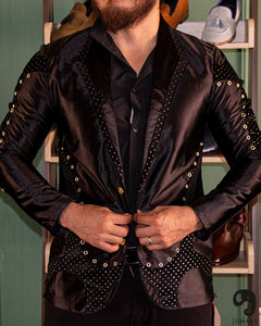 BLAZER SOLAPA V EXOTICO NEGRO CON OJALES