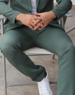 Cargar imagen en el visor de la galería, PANTALÓN LISO VERDE CEMENTO PAMELA
