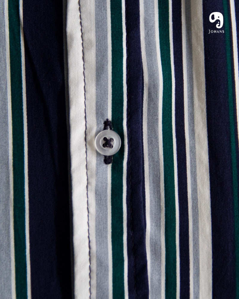 CAMISA MANGA CORTA RAYAS BLANCA CON LINEAS