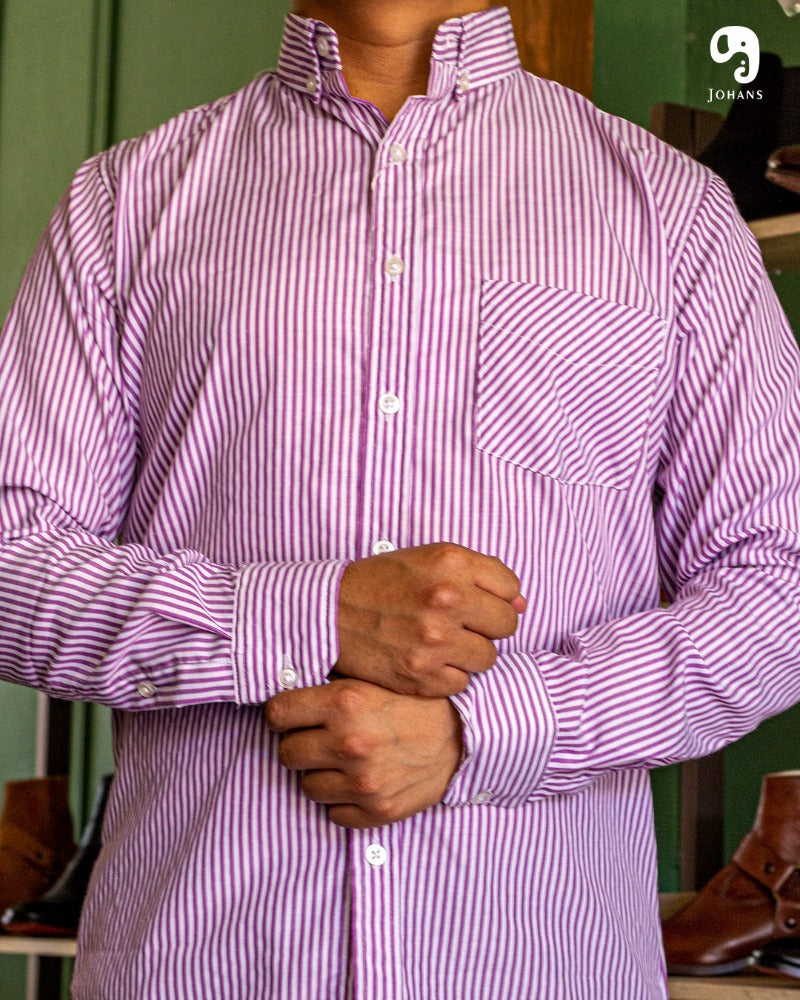 CAMISA MANGA LARGA ESTAMPADO LILA LINEAS BLANCAS
