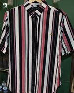 Cargar imagen en el visor de la galería, CAMISA MANGA CORTA ESTAMPADO DE RAYAS
