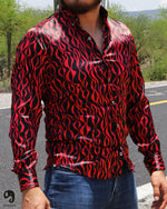 Cargar imagen en el visor de la galería, CAMISA MANGA LARGA ESTAMPADO SATINADA NEGRA CON LLAMAS ROJAS
