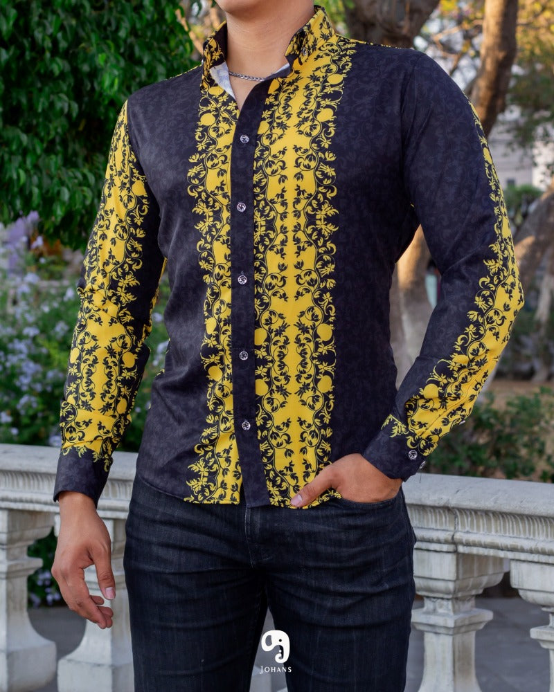 CAMISA MANGA LARGA ESTAMPADO FLORAL EN AMARILLO Y NEGRO
