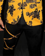 Cargar imagen en el visor de la galería, PANTALÓN EXOTICO AMARILLO CON FLORES DE GAMUZA EN NEGRO
