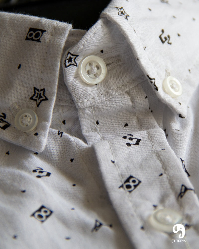 CAMISA MANGA LARGA ESTAMPADO BLANCA COCTEL
