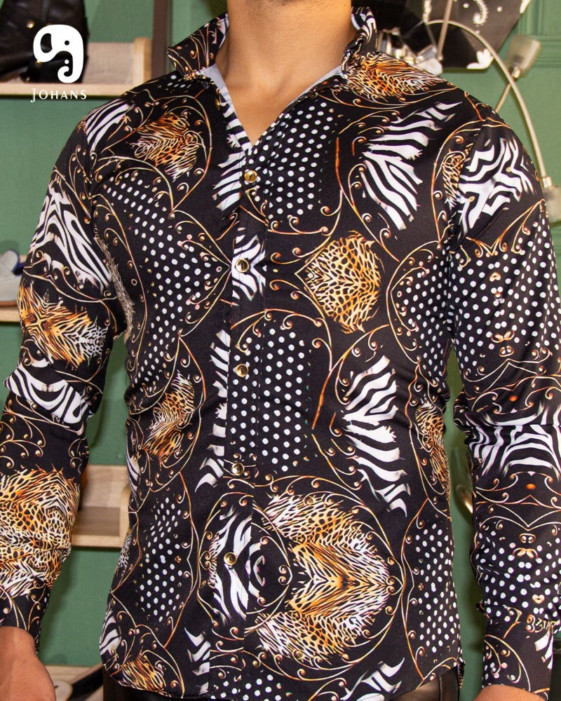 CAMISA MANGA LARGA ESTAMPADO NEGRO CON DORADO SAFARI