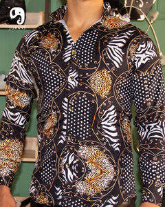 CAMISA MANGA LARGA ESTAMPADO NEGRO CON DORADO SAFARI