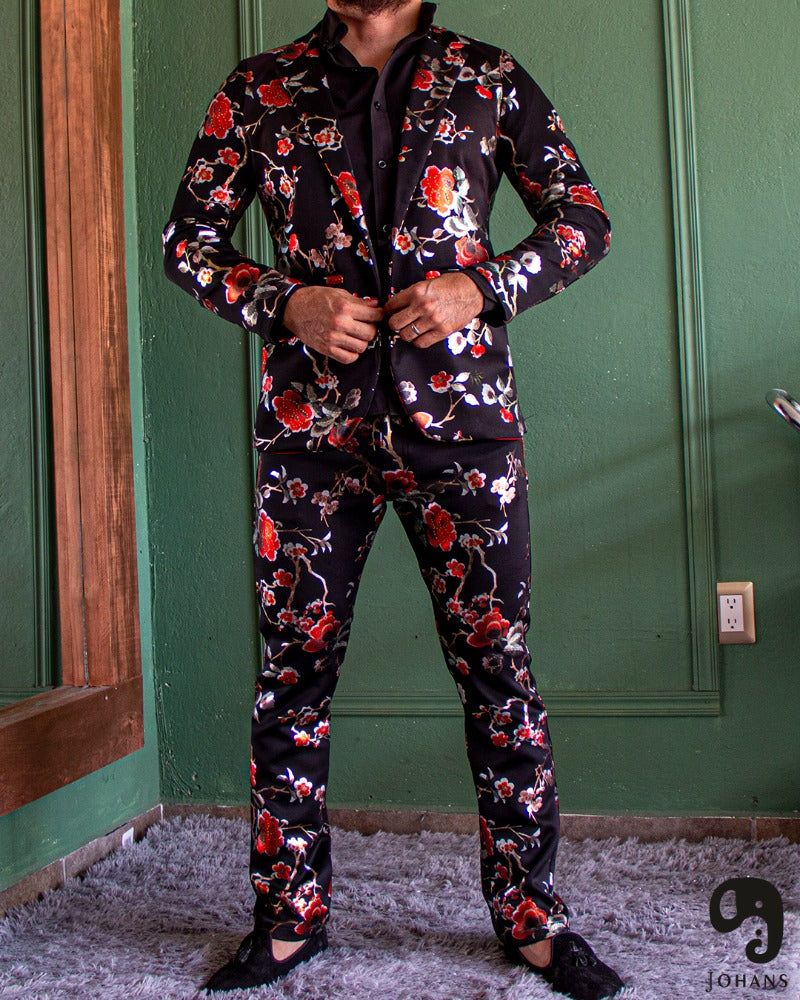 BLAZER SOLAPA V EXOTICO NEGRO CON FLORES DE CEREZO