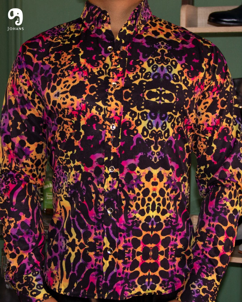 CAMISA MANGA LARGA ESTAMPADO MORADO MARIPOSA TECNO