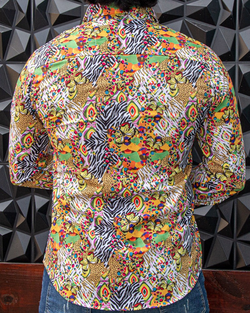 CAMISA MANGA LARGA ESTAMPADO MARIPOSAS CON LEOPARDO