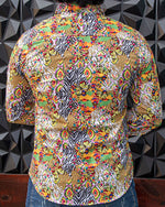 Cargar imagen en el visor de la galería, CAMISA MANGA LARGA ESTAMPADO MARIPOSAS CON LEOPARDO
