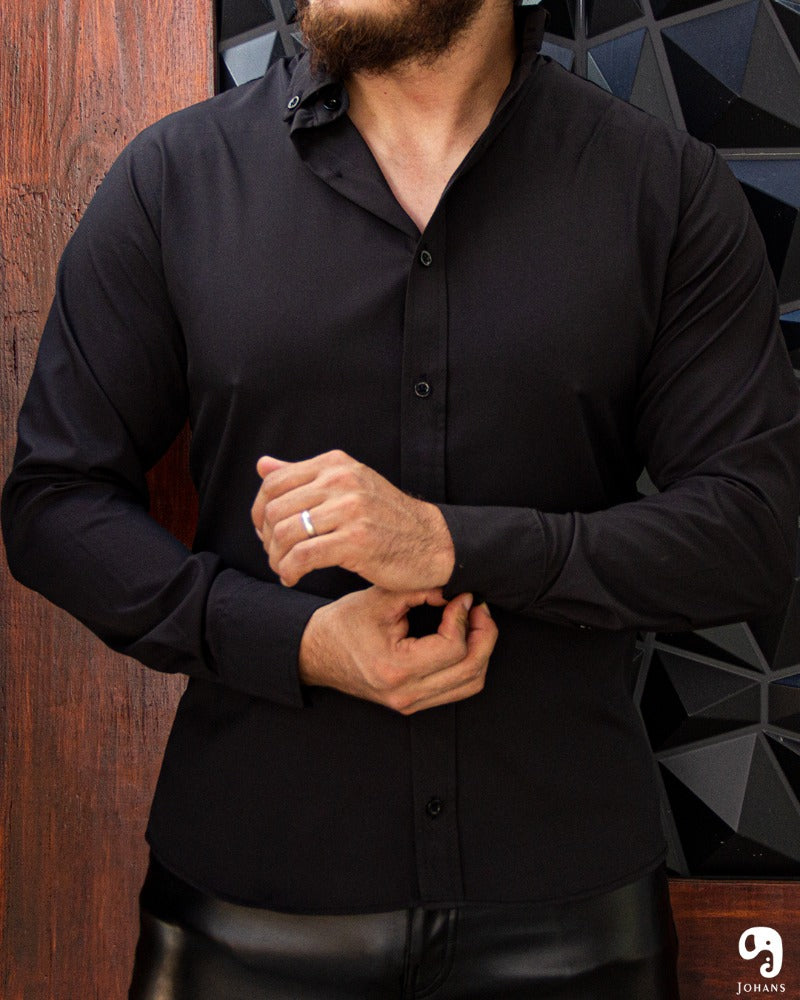 CAMISA MANGA LARGA LISA NEGRO