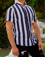 Cargar imagen en el visor de la galería, CAMISA MANGA CORTA RAYAS BLANCO Y NEGRO
