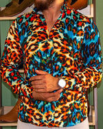 Cargar imagen en el visor de la galería, CAMISA MANGA LARGA ESTAMPADO ANIMAL PRINT LEOPARDO COLORES
